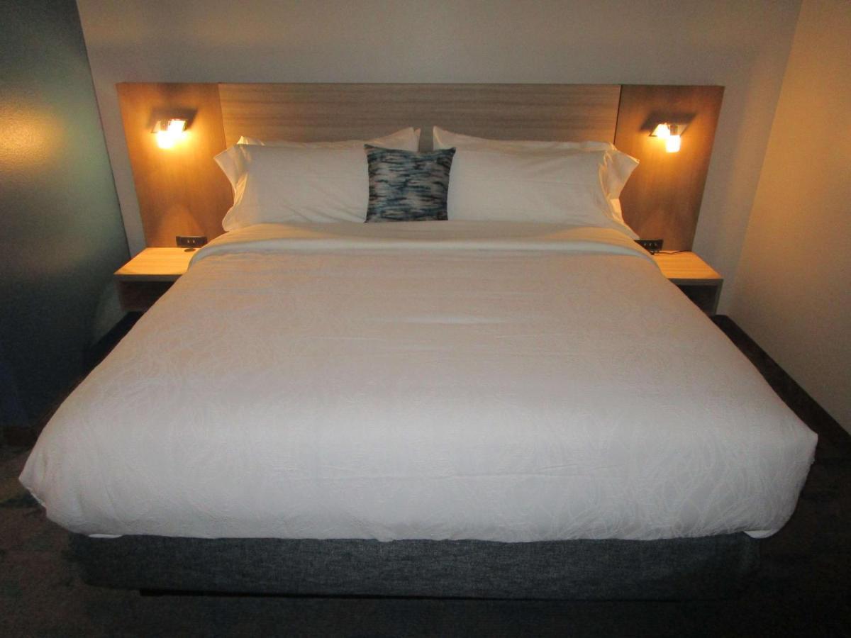Reddy Hotel Bonham Ngoại thất bức ảnh